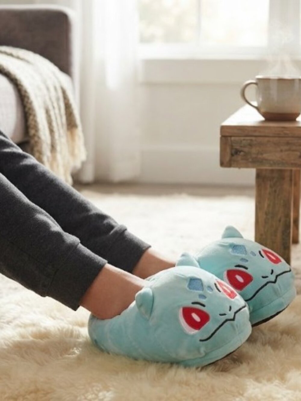 Bulbasaur Plush Slippers Unisex Teen Adult One Size Cosplay Shoes up to 10.5"